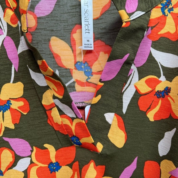 NWT Dear Scarlett Top Floral Top, M - Picture 2 of 8